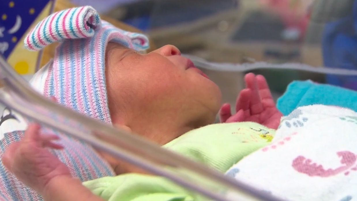 A newborn at a UT Health San Antonio hospital. (Spectrum News 1/Amber Hughes)
