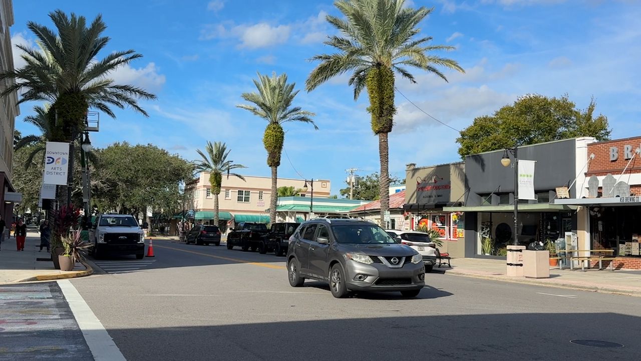New Smyrna Beach shops find ways to keep business during quiet months