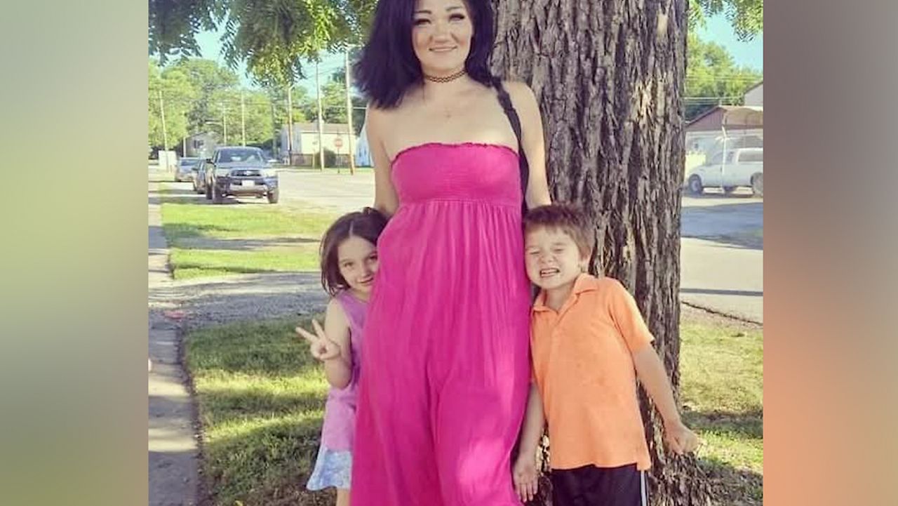 Ohio woman who went from living in a car with her children to a new home