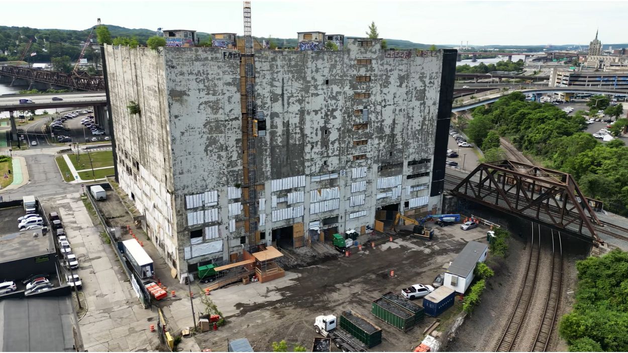 Albany Central Warehouse.