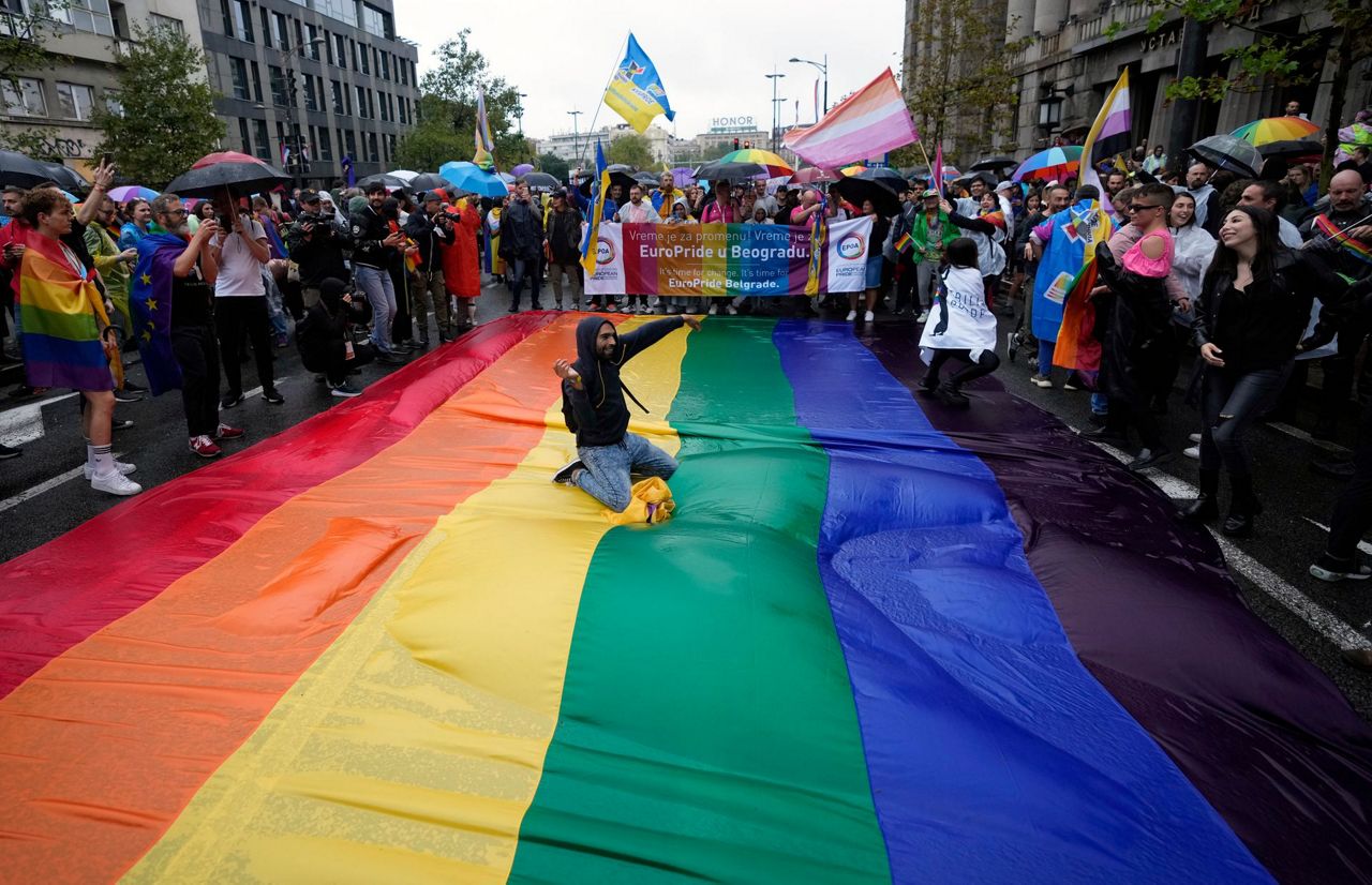 самые большие геи парад фото 102
