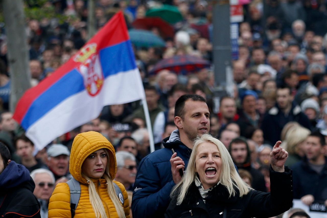 Сербия жители
