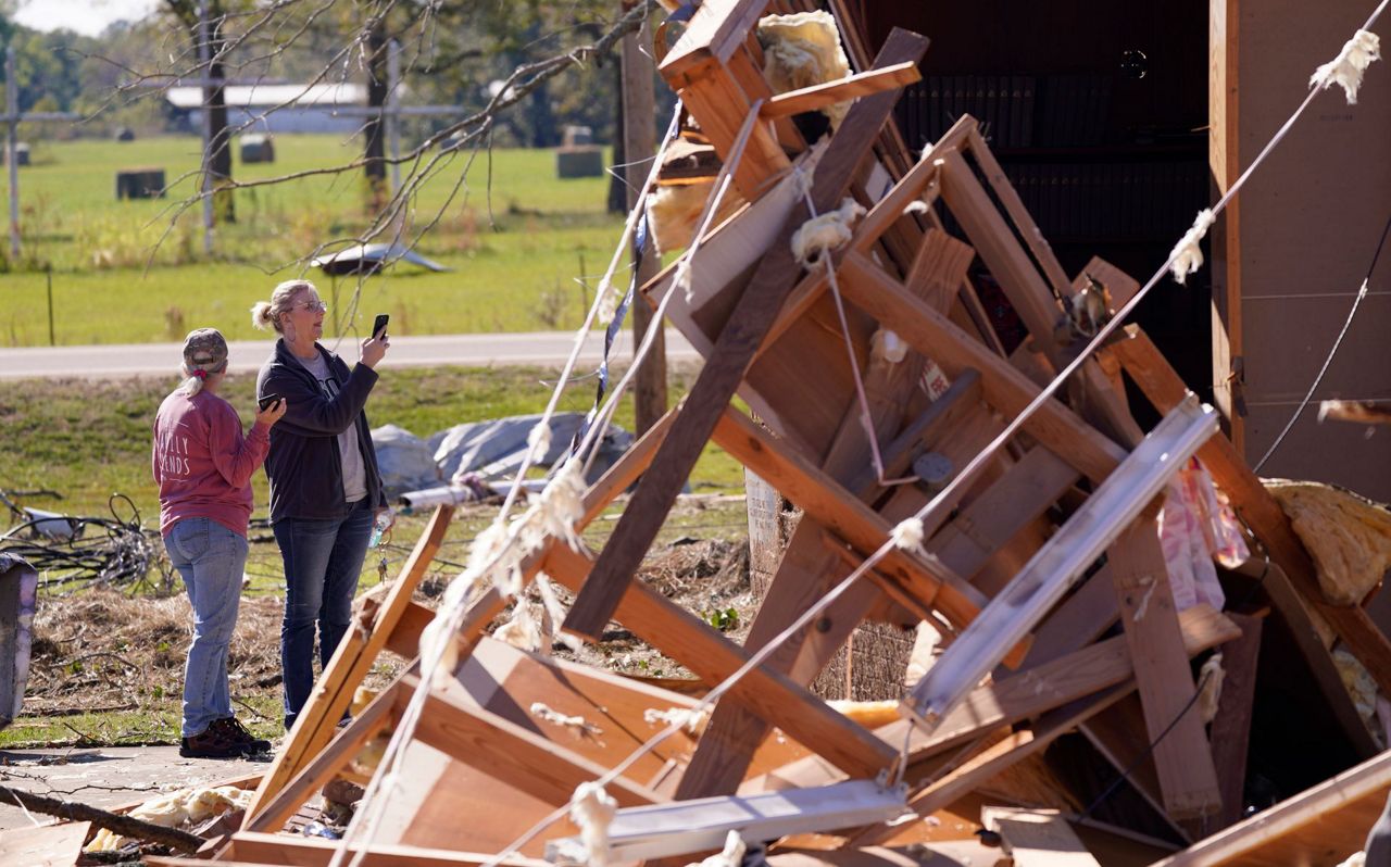 1 dead, dozens hurt as tornadoes hit Texas and Oklahoma