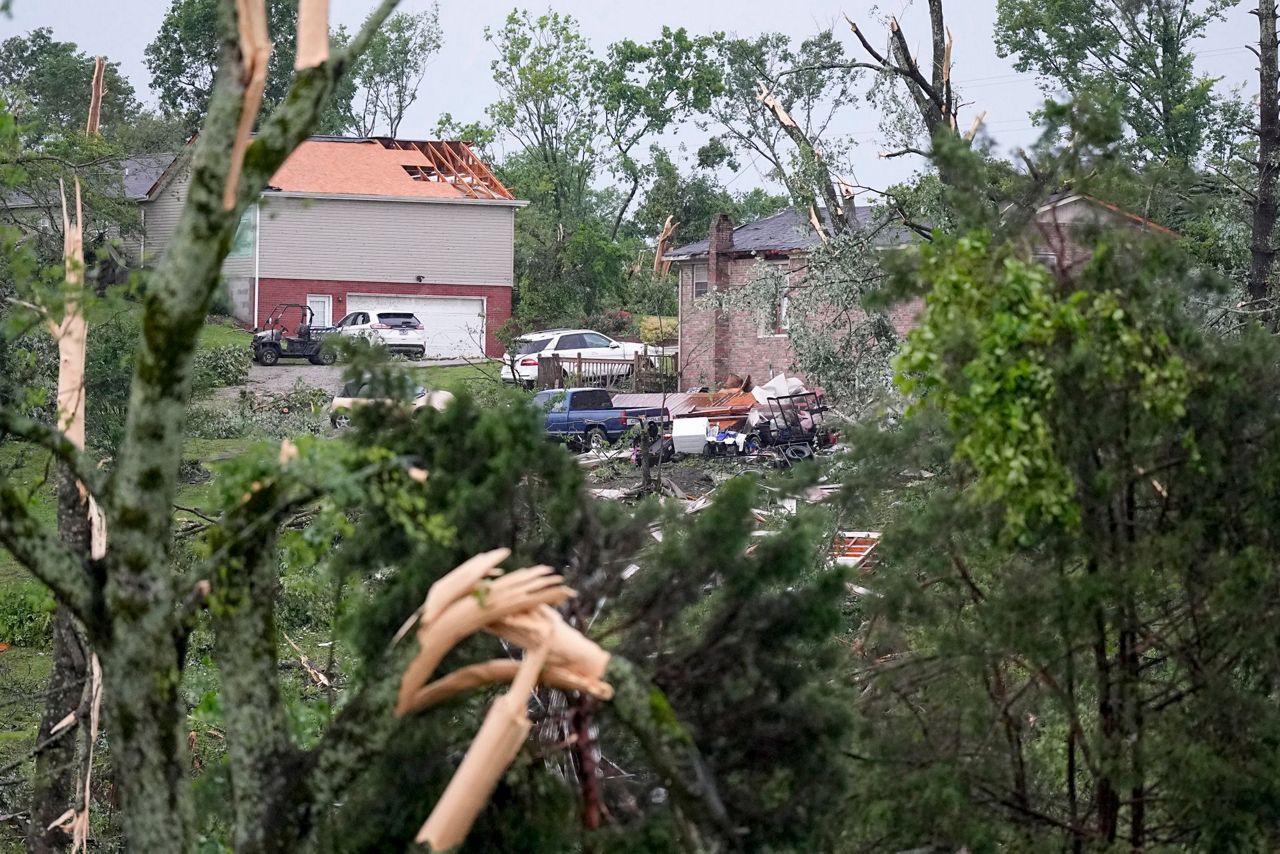 Tornadoes tear through southeastern US as storms leave 3 dead