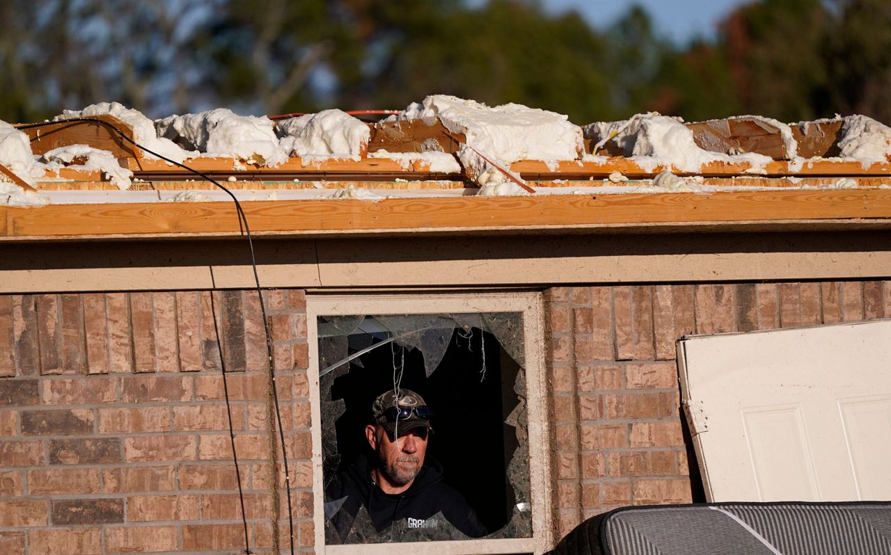 1 dead, dozens hurt as tornadoes hit Texas and Oklahoma