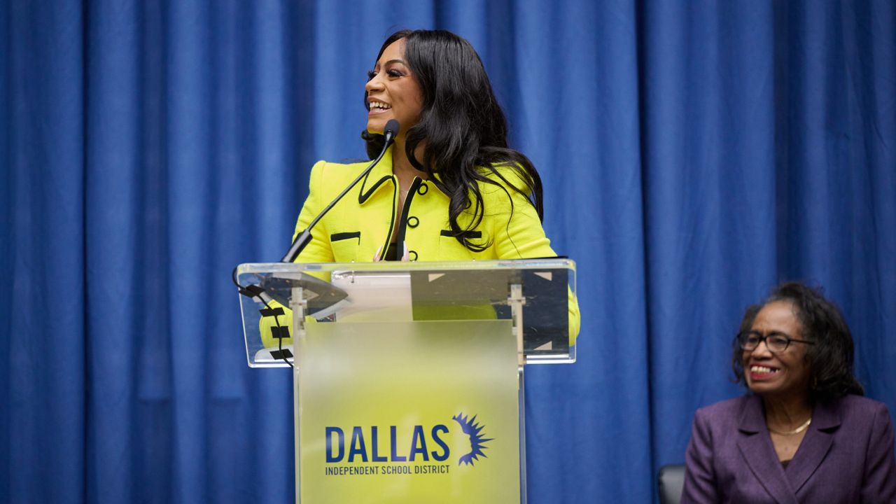 Dallas native and 2023 World Champion Sha'Carri Richardson is honored at a ceremony at the Ellis Davis Field House. (Dallas ISD)