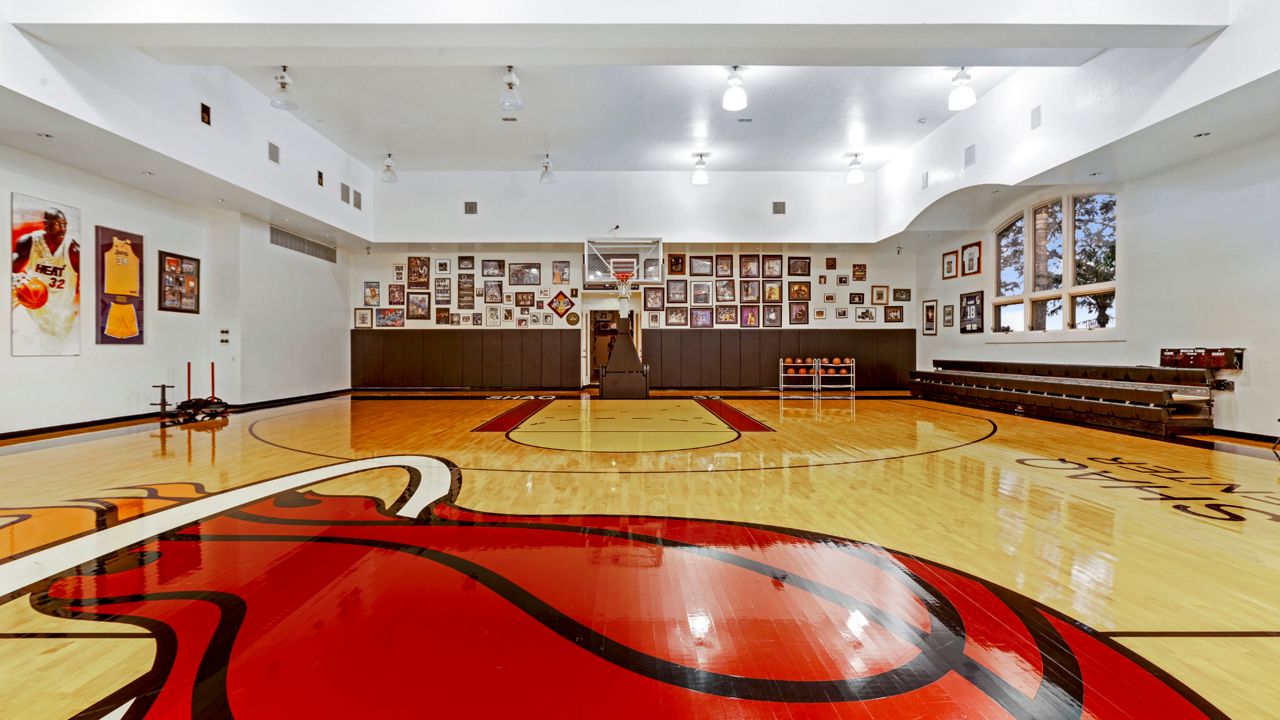 Indoor basketball court in Shaquille O'Neal's $19.5 million mega-mansion. (Photo: The Atlas Team)