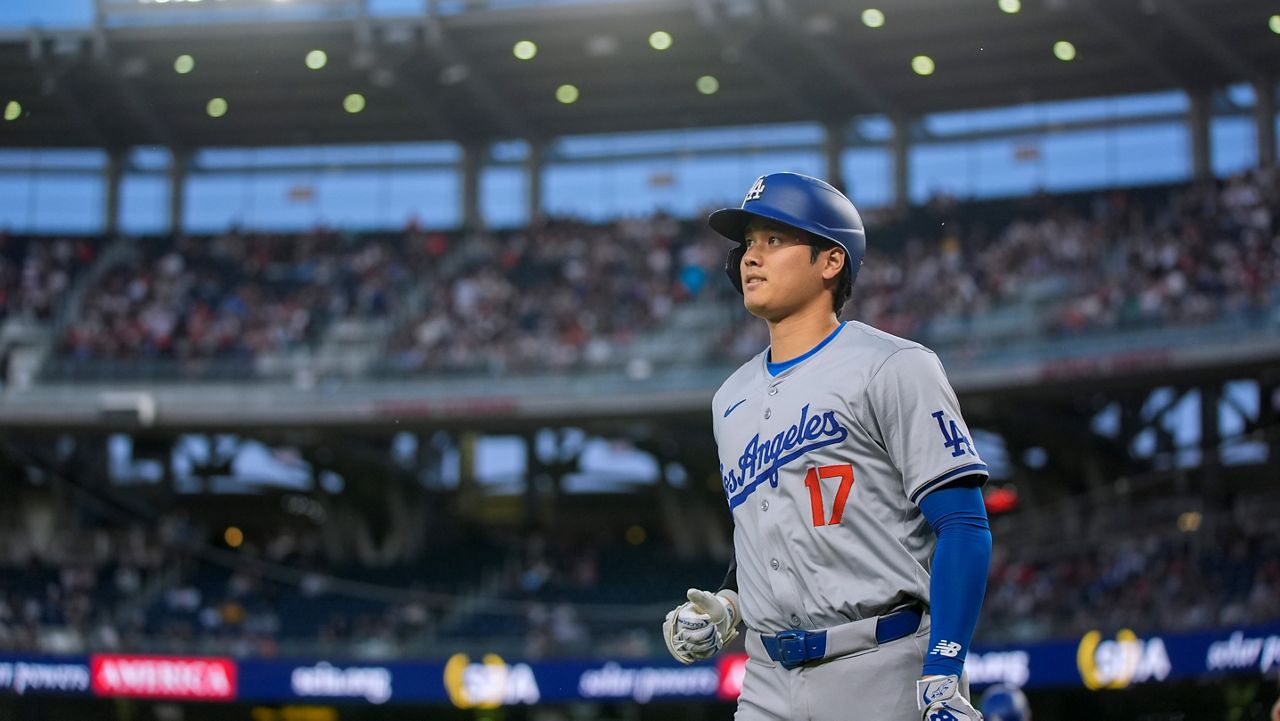 Shohei Ohtani has 3 doubles as Dodgers rout Nationals