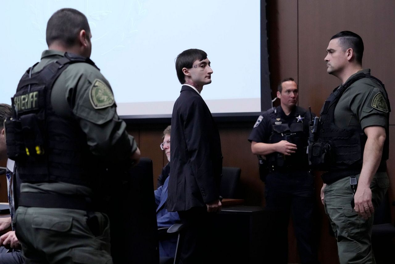 Illinois man accused of deadly mass shooting at July 4th parade faces ...