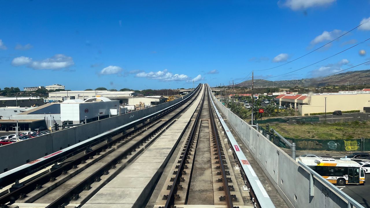 The Skyline tracks. (Spectrum News/Michael Tsai)