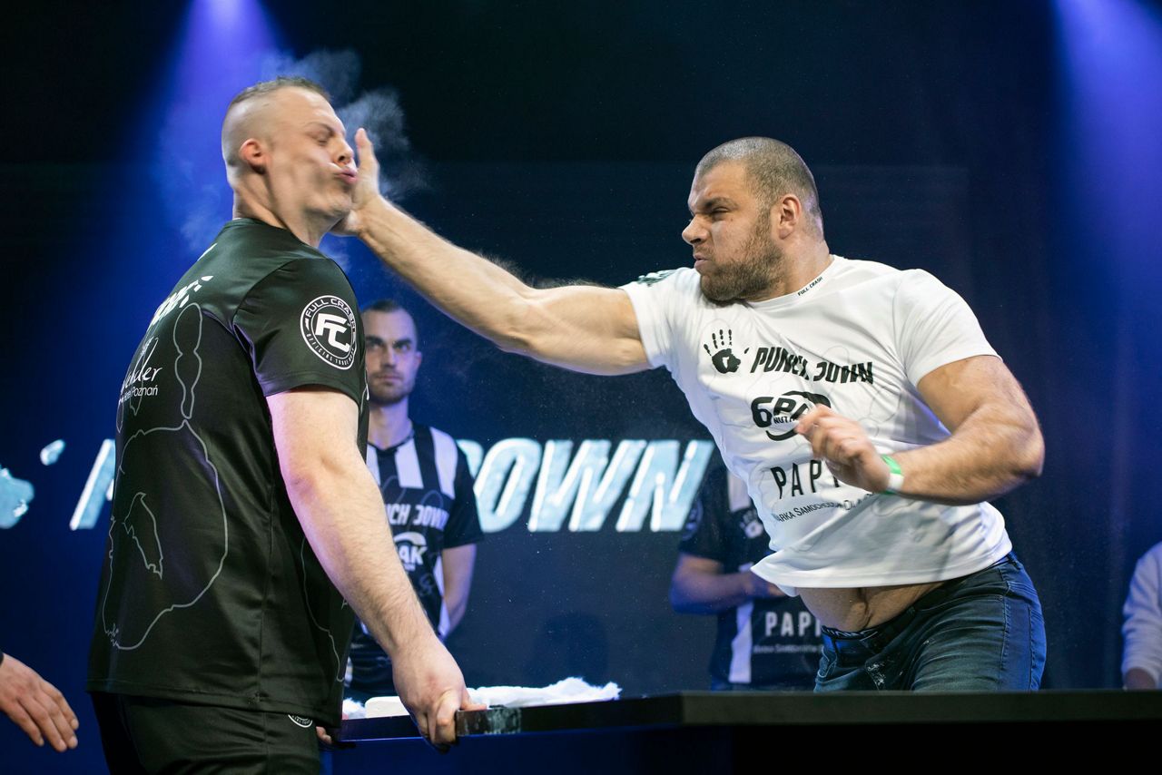 Slap in the face Da Crazy Hawaiian, rising slap fight star