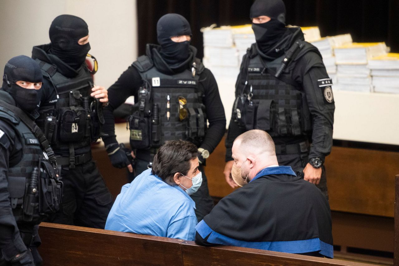 Slovakia court tosses acquittal in reporter's slaying - Vimarsana News