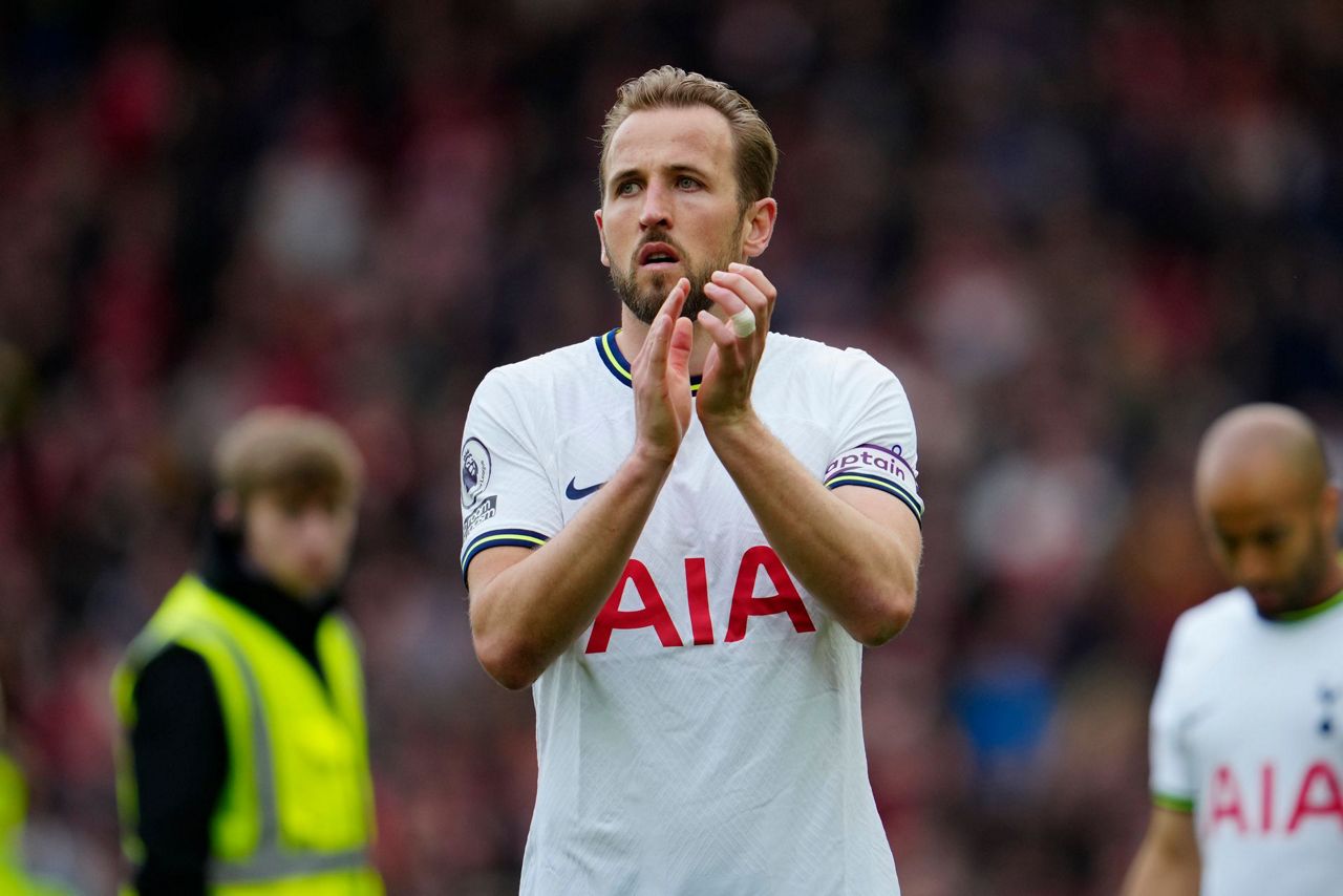 England captain Harry Kane leaves Tottenham for Bayern Munich in search for  trophies 