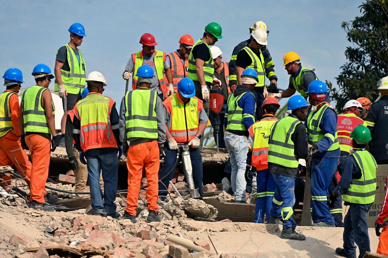 5 workers dead, 49 still missing after a building under construction ...
