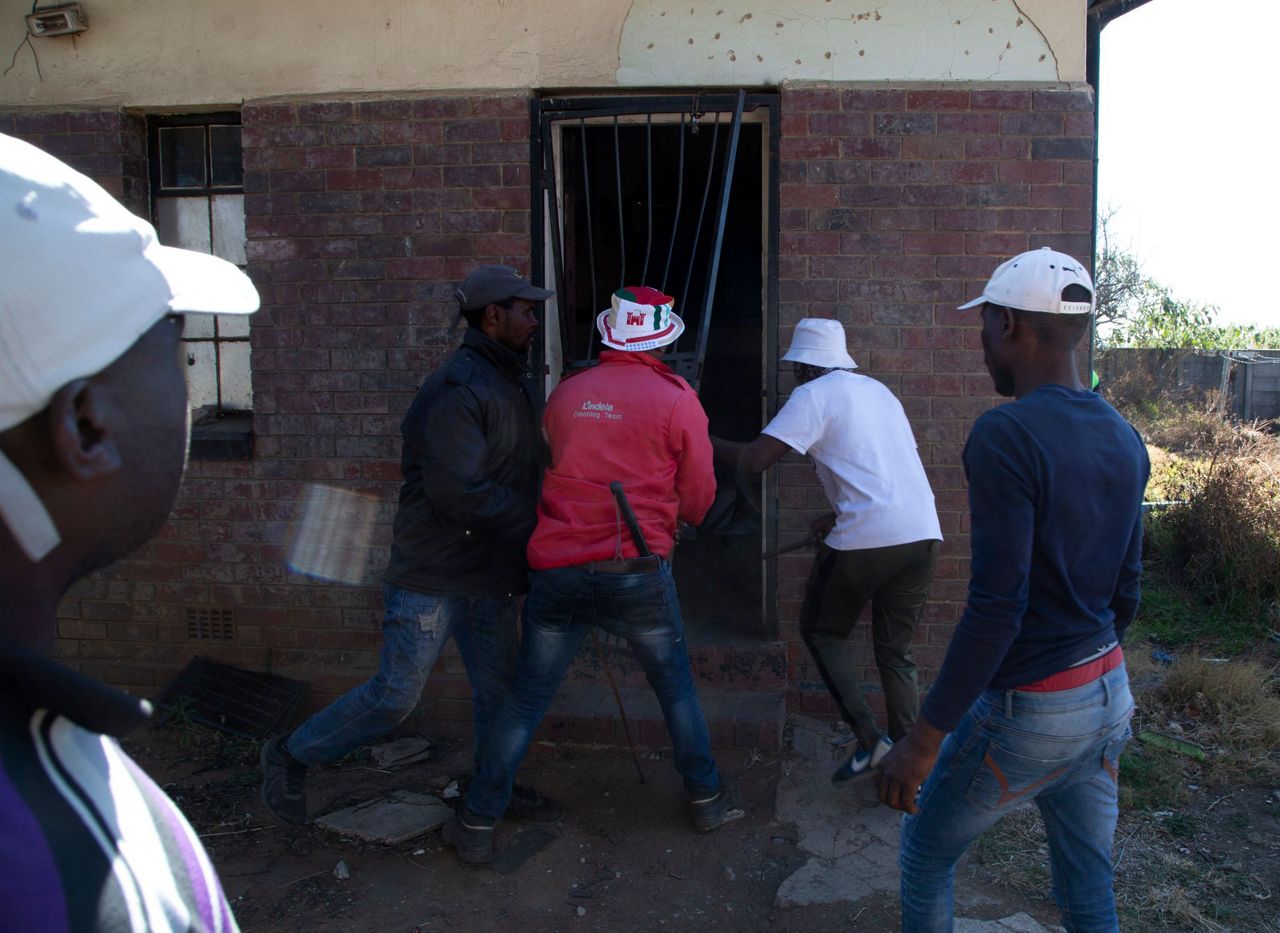 New attacks against illegal miners after South Africa rapes