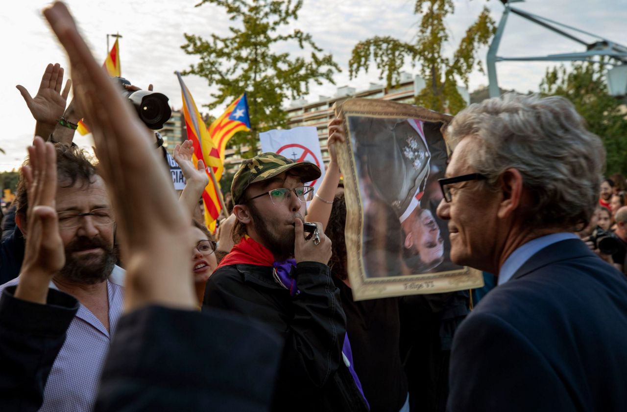 Protests as Spanish king makes key visit to Catalonia