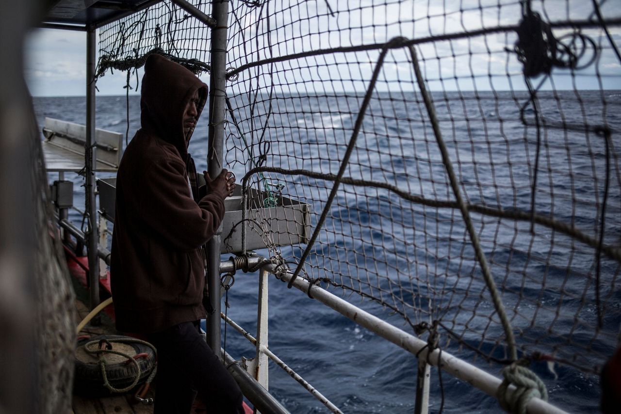 Spanish trawler with rescued migrants can dock in Malta