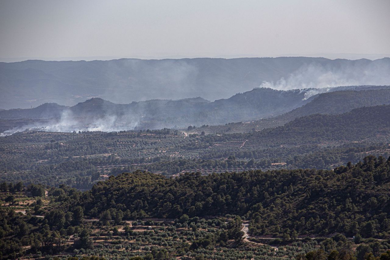 Spain: Major wildfire contained but heat wave remains a risk