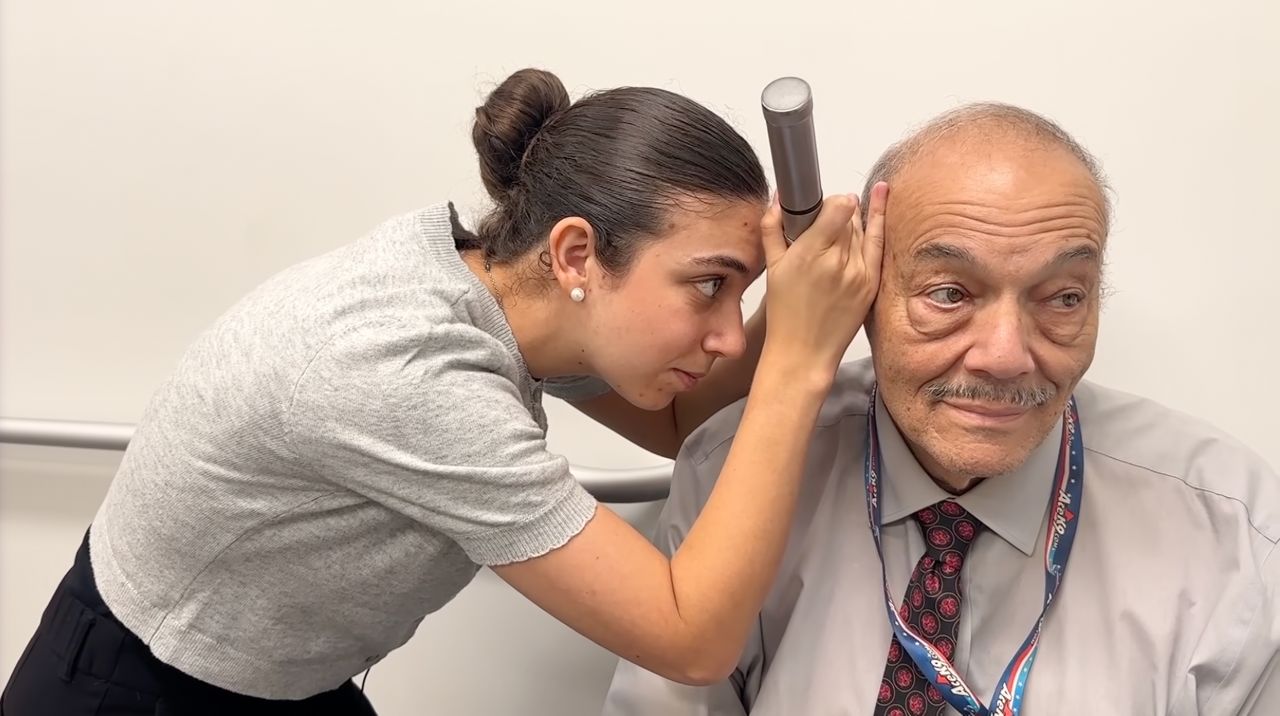 UC clinic gives students hands-on health care training