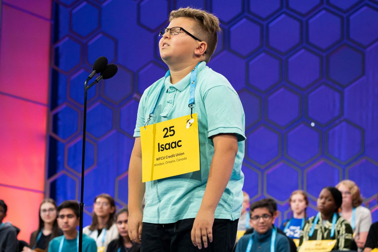 Scripps National Spelling Bee finalists flex their knowledge quietly