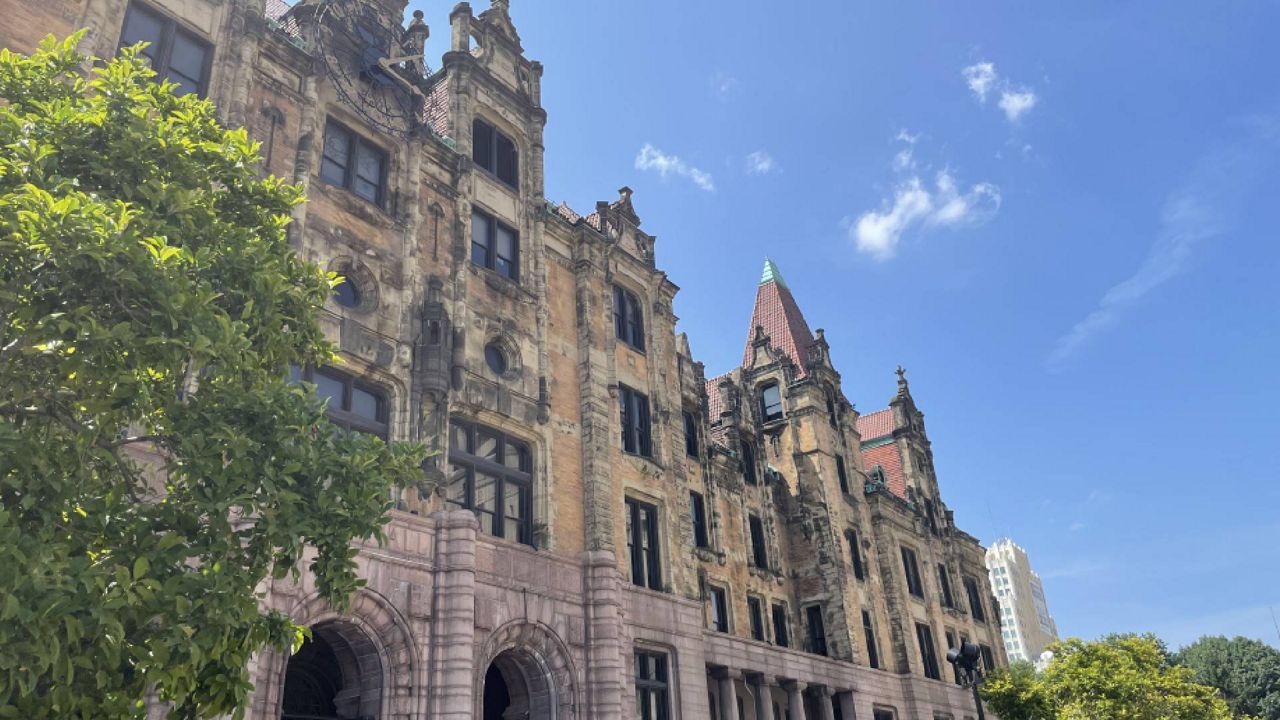 St. Louis City Hall (Spectrum News/Gregg Palermo)