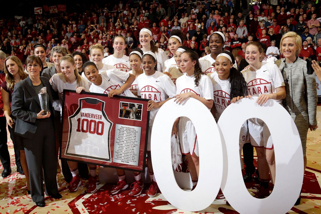 Tara VanDerveer retires as Stanford women's hoops coach after setting ...