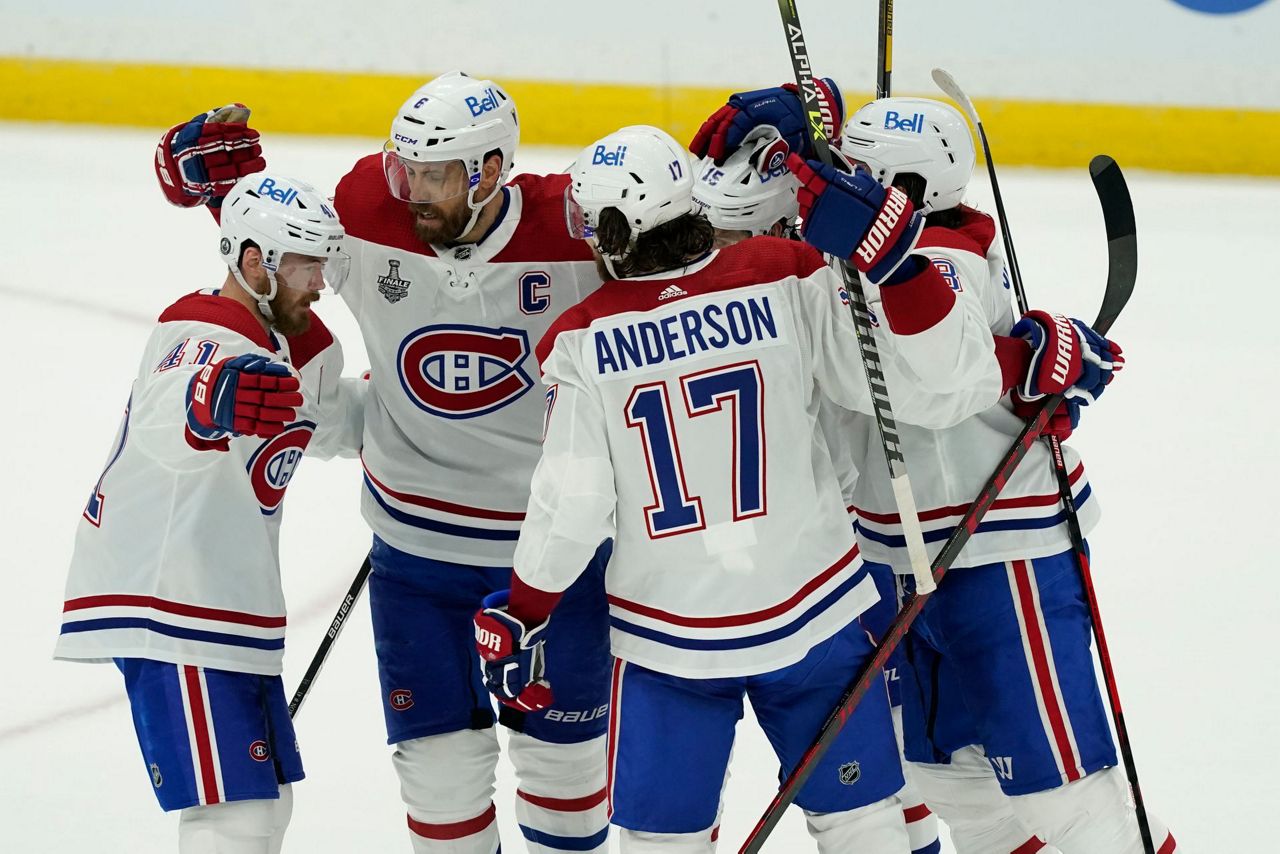 Lightning take early 10 lead over Canadiens in Game 1