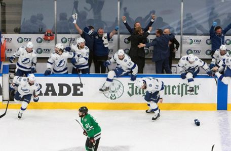 NHL - Best plus-ones ever. 🏆 #StanleyCup (📷 Tampa Bay Lightning, 🏒 Victor  Hedman, Steven Stamkos)