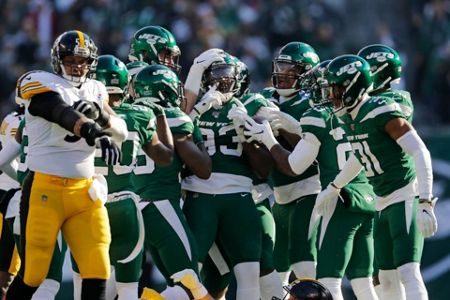 Le'Veon Bell, New York Jets damage Pittsburgh Steelers' playoff hopes