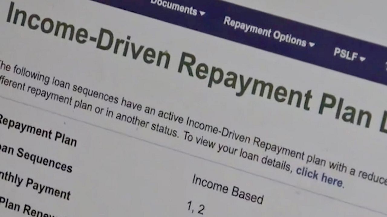 Financial Empowerment Center in Louisville offers help to student loan borrowers