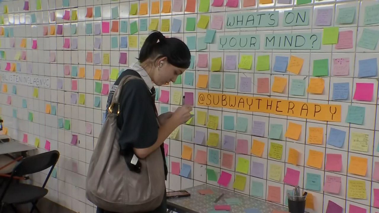 New Yorkers express their feelings with sticky notes