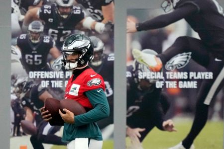 Philadelphia Eagles: Jake Elliott is back to (almost) automatic