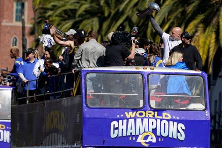 Aaron Donald goes shirtless at Rams championship parade