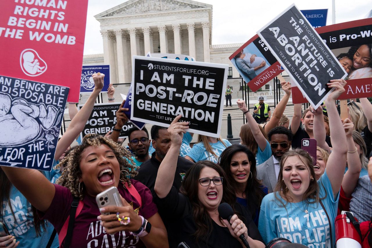 Live updates Supreme Court overturns Roe v. Wade