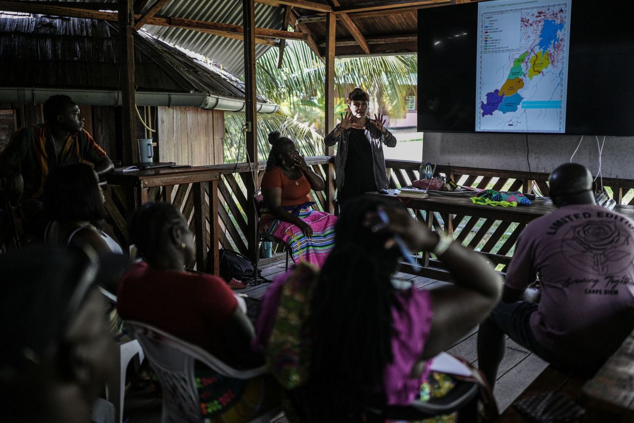 Suriname’s Saamaka tribe turns to mapping and documenting in effort to ...