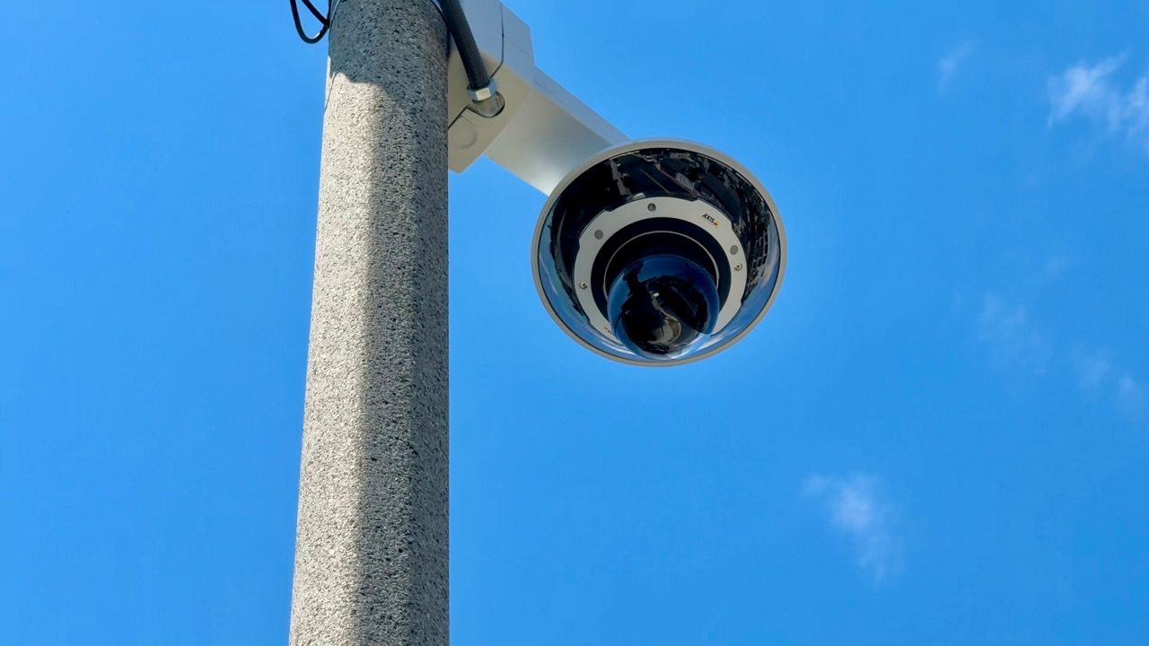Surveillance cameras spark debate in Huntington Beach