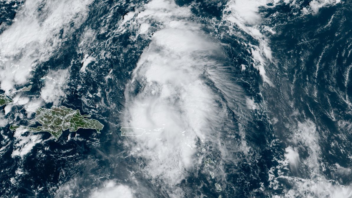 Tropical Storm Philippe heads for Bermuda as hurricane center tracks new  system – Orlando Sentinel