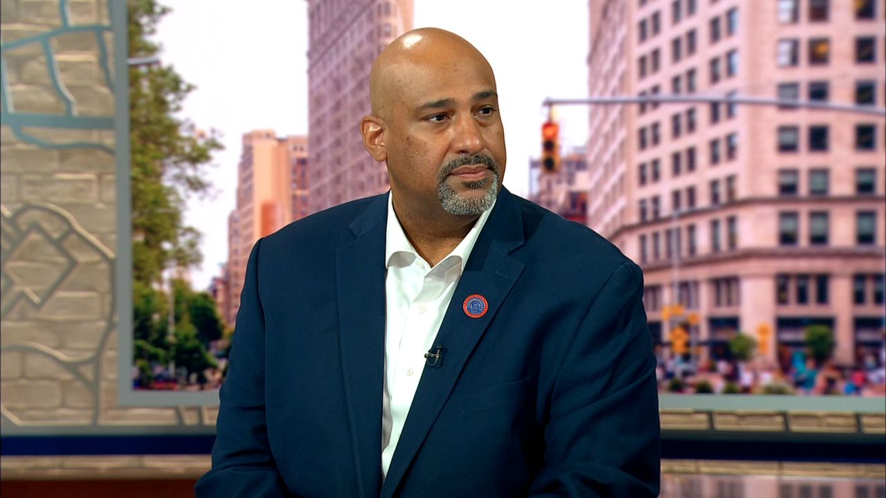 Union leader talks legislation to ban horse carriages in the city