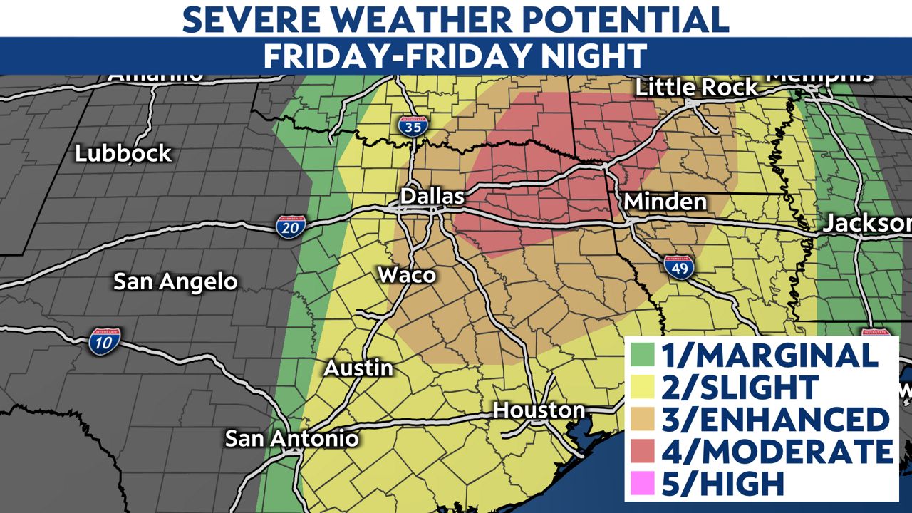 Severe storms move across North Texas