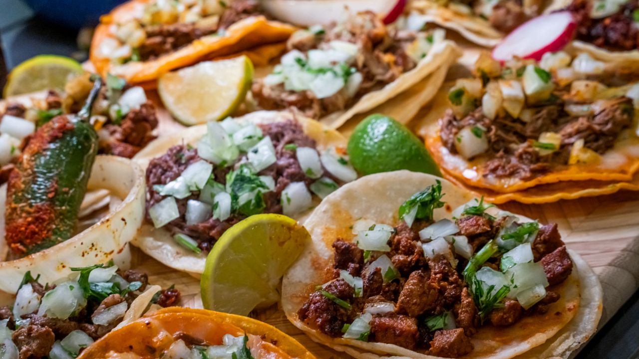 Why Chicago Is The Top Taco Town in America - Thrillist