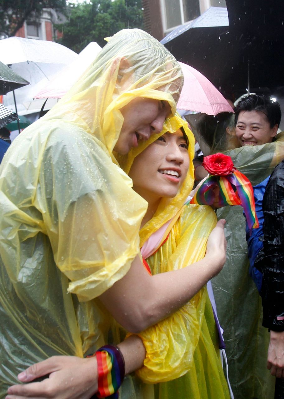 Taiwan Approves Same Sex Marriage In First For Asia 5877