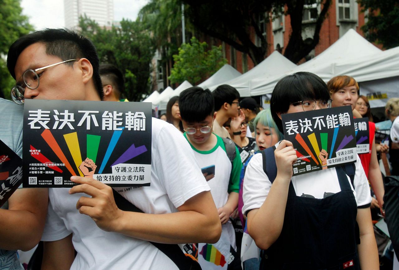 Taiwan Approves Same Sex Marriage In First For Asia 2108