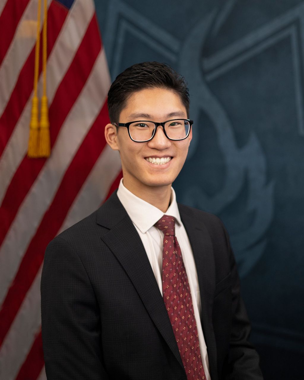 Californian passes state bar exam at age 17 and is sworn in as an attorney