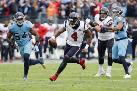 Houston Texans 24-21 Tennessee Titans: Deshaun Watson throws for two  touchdowns as Texans take control of AFC South, NFL News