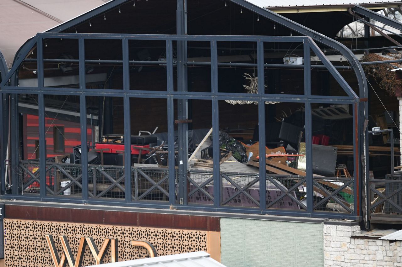 3 dead, 14 injured after shooting at a bar in Austin, Texas