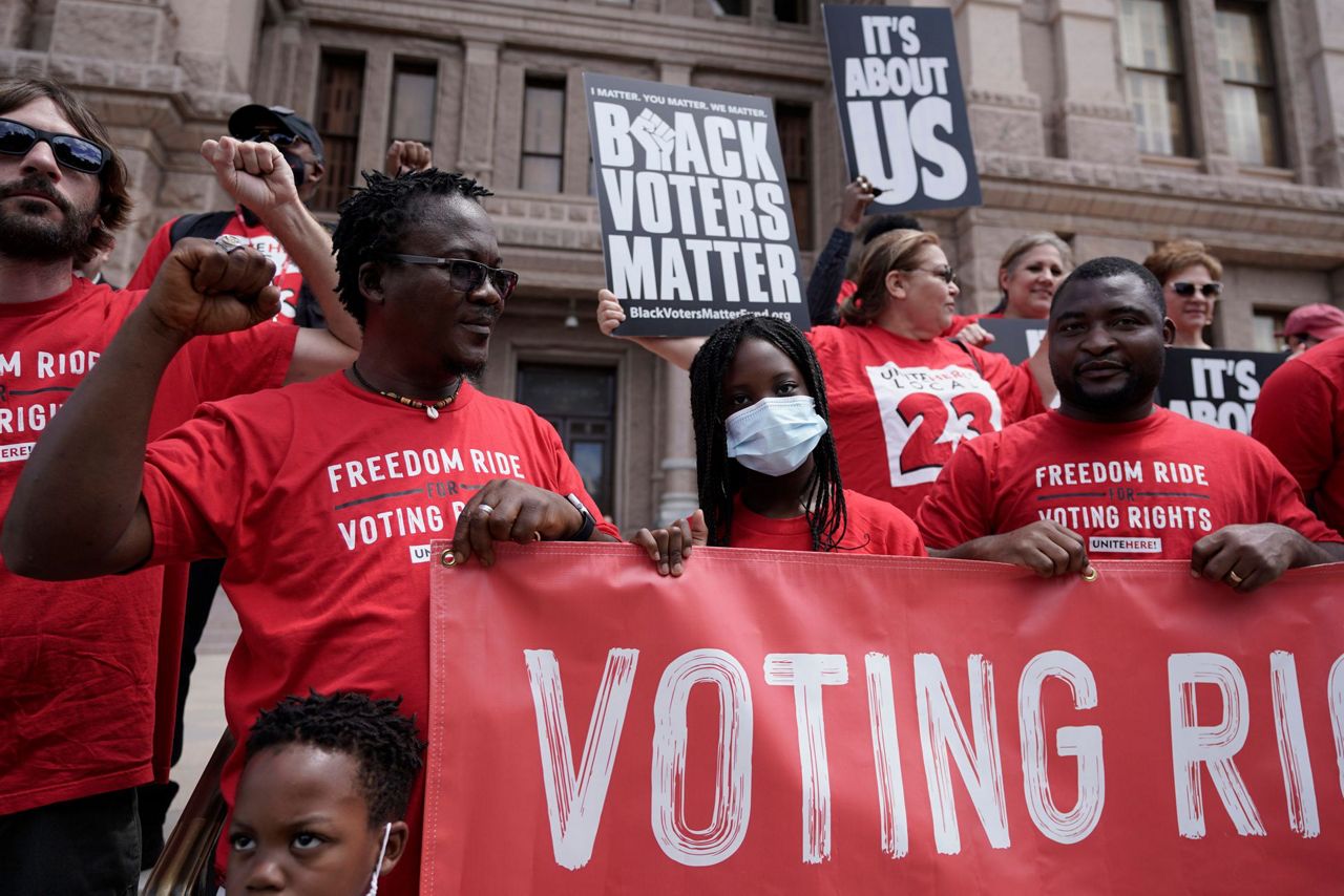Some Texas Democrats ready to walk as GOP digs in on voting