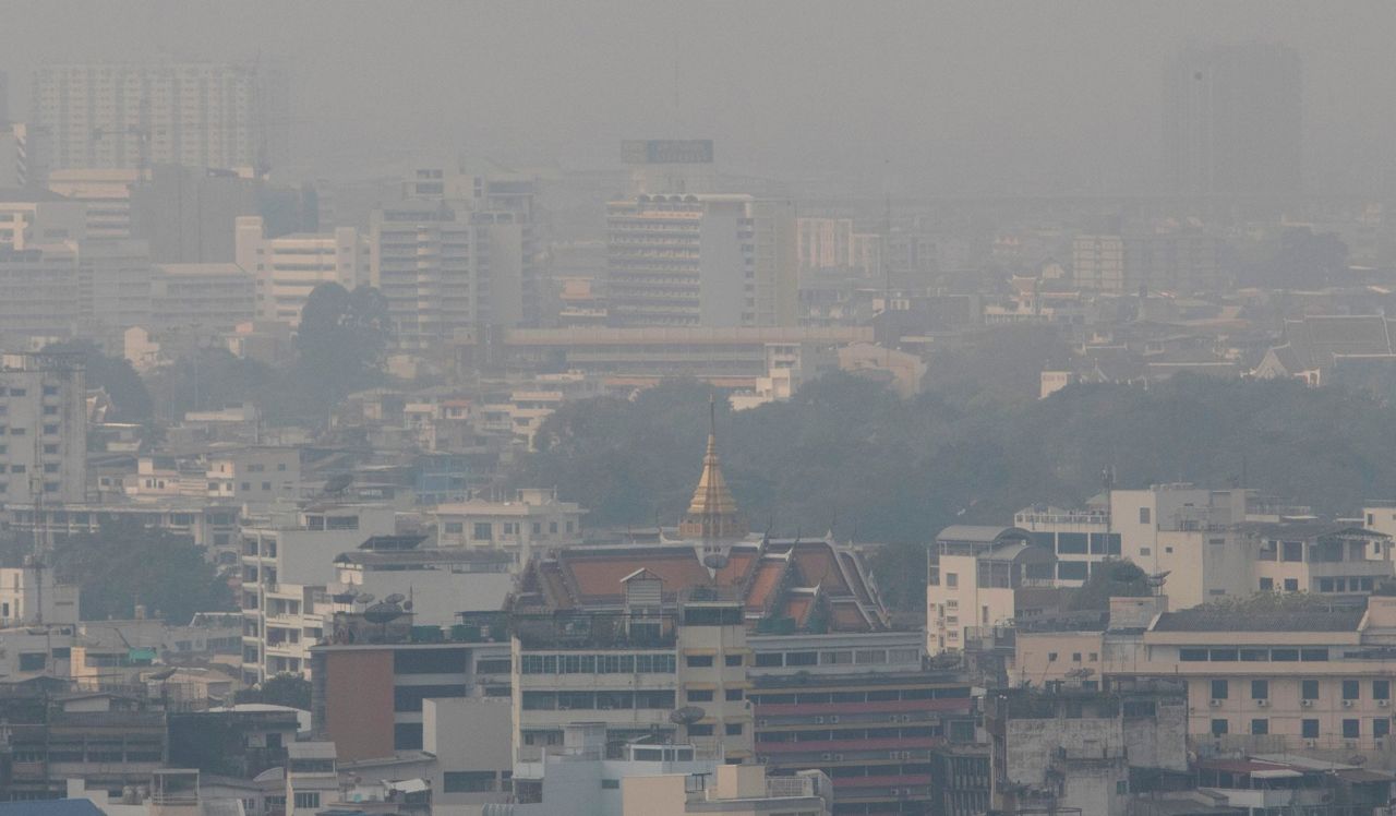 Unhealthy Levels Of Smog Choke Thai Capital For Over A Week