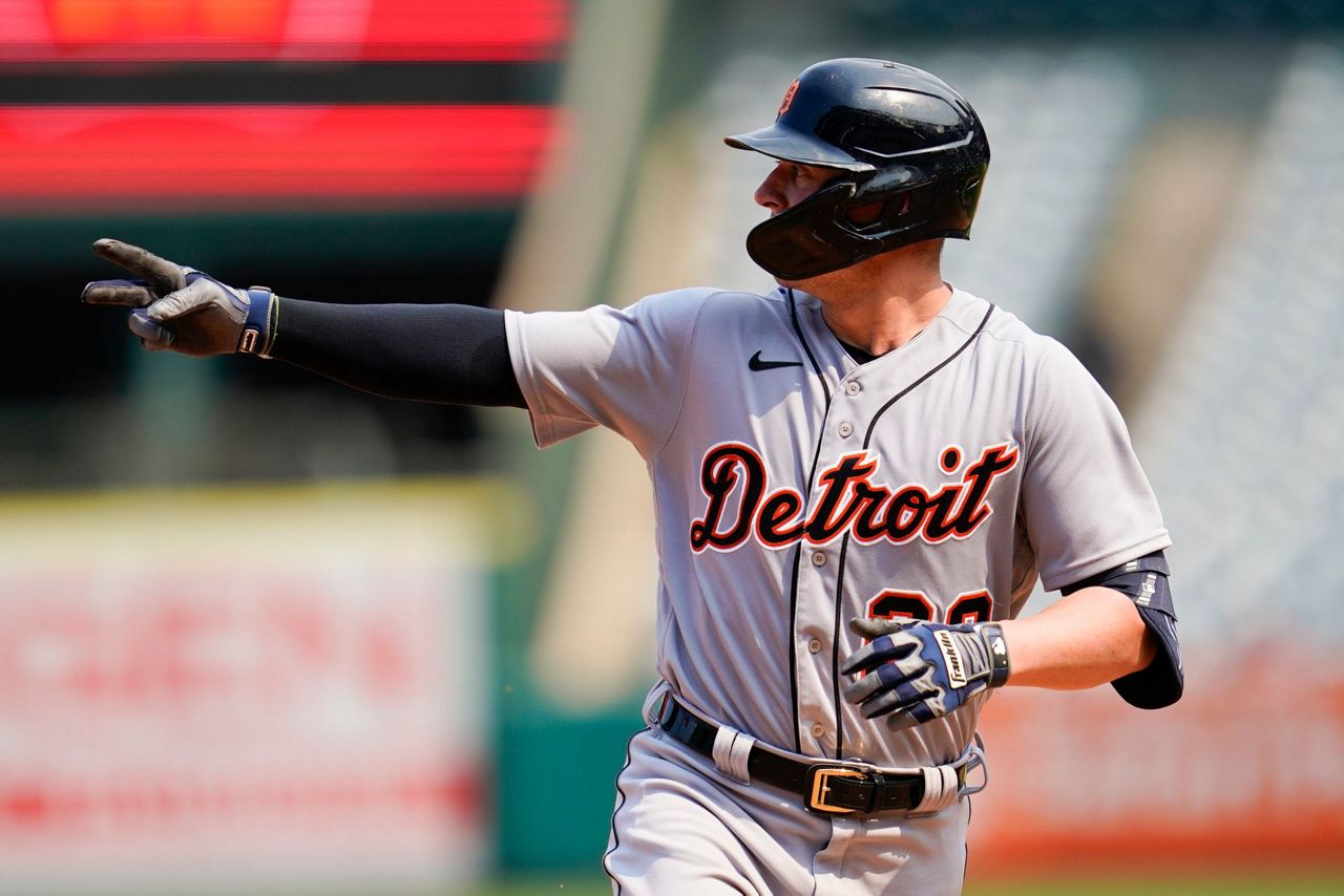 Ohtani, Trout Homer Again, But Tigers Rally Past Angels 5-4