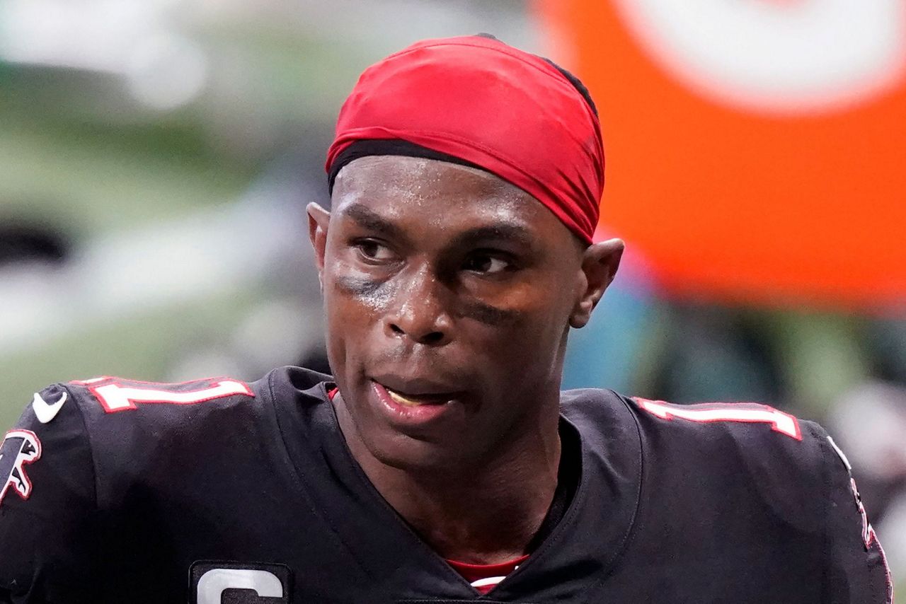 Julio Jones practices with Tennessee Titans for the first time