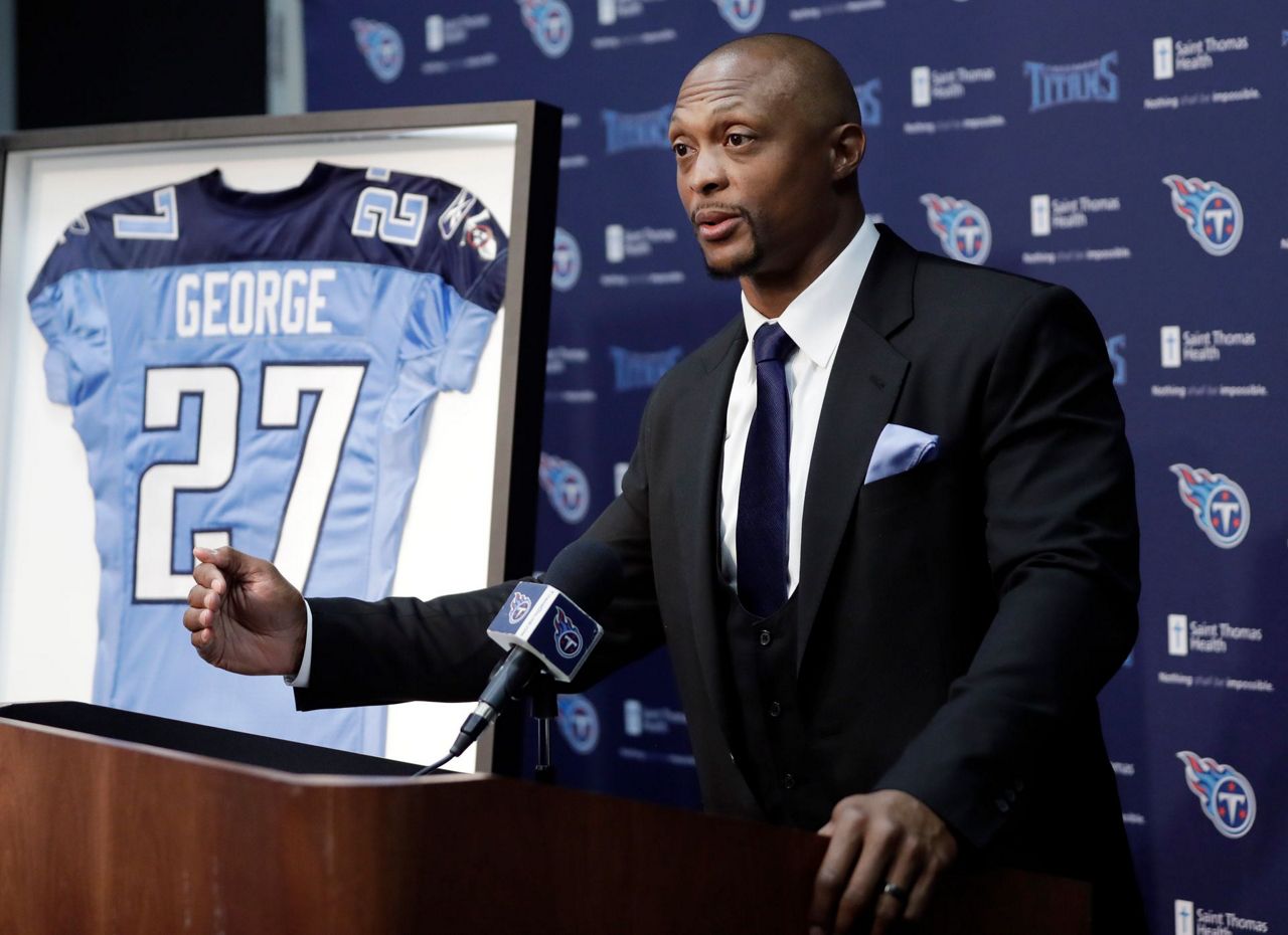 Eddie + McNair = BEST Titans ever.  Eddie george, Nfl titans, Nfl players